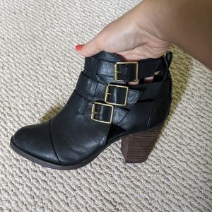 Ankle boots